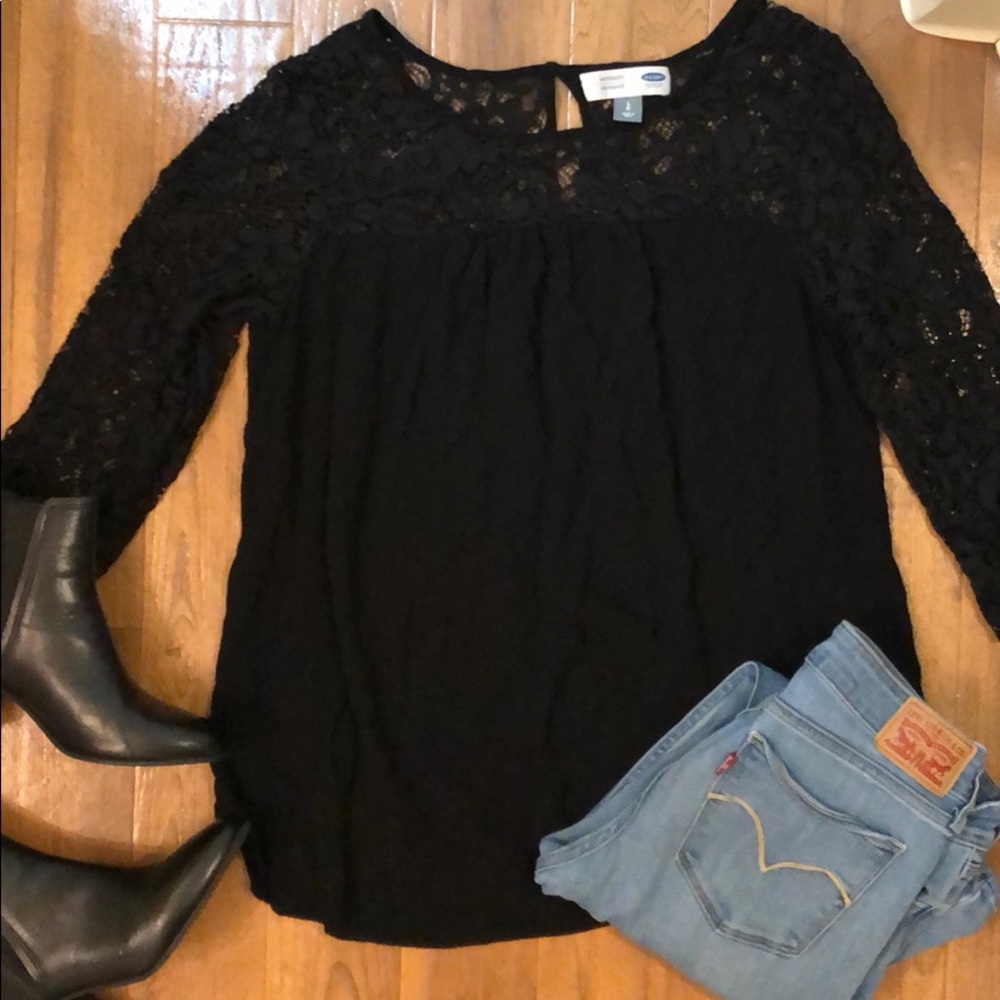 LAST DAY💜 Maternity Large Lace long sleeve